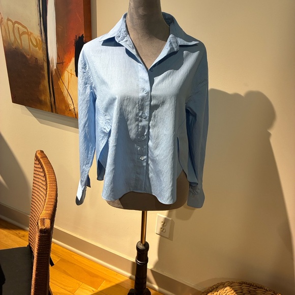 Banana Republic Light Blue Pinstripe Shirt, Size XS - Picture 8 of 10